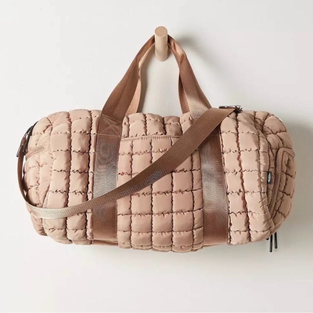 FP Movement Quilted Duffle Bag Tan Puffer Gym Travel Weekend Bag Crossbody Strap